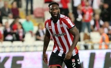 Turquie - D2 : Aaron Appindangoyé, une défaite et un rouge avec Sivasspor 