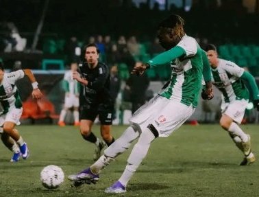 Pays-Bas&nbsp;: Yannis M’Bemba débloque son compteur et participe au festival de Dordrecht