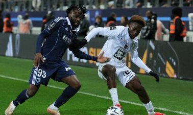 Angers SCO&nbsp;: Inquiétude pour Jacques Ekomié, sorti sur blessure face au Paris FC