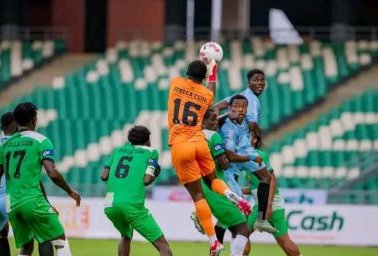Lonaci Ligue 1 : Loyce Mbaba en parfaite santé au Stella Club d’Adjamé 